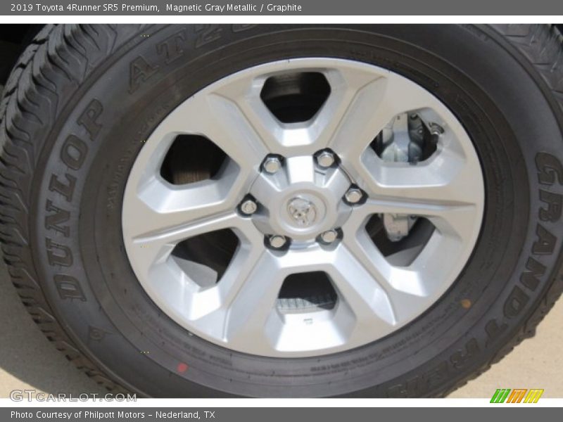 Magnetic Gray Metallic / Graphite 2019 Toyota 4Runner SR5 Premium