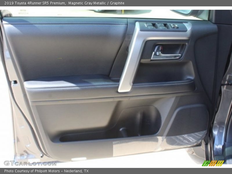 Magnetic Gray Metallic / Graphite 2019 Toyota 4Runner SR5 Premium