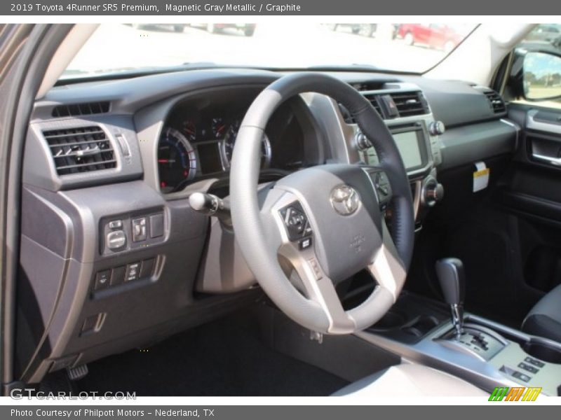 Magnetic Gray Metallic / Graphite 2019 Toyota 4Runner SR5 Premium
