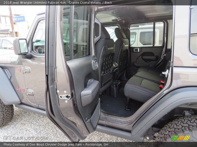 Granite Crystal Metallic / Black 2018 Jeep Wrangler Unlimited Rubicon 4x4