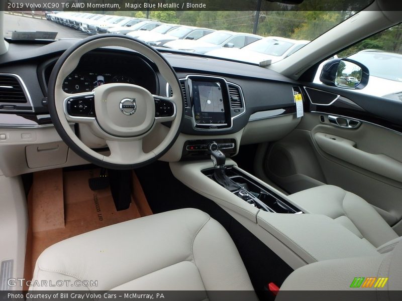  2019 XC90 T6 AWD Momentum Blonde Interior