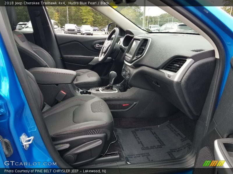 Front Seat of 2018 Cherokee Trailhawk 4x4