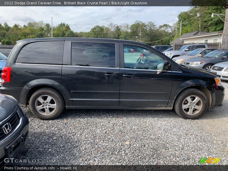 Brilliant Black Crystal Pearl / Black/Light Graystone 2012 Dodge Grand Caravan Crew