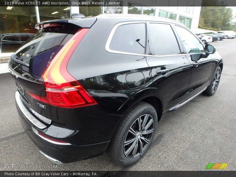 Onyx Black Metallic / Amber 2019 Volvo XC60 T5 AWD Inscription