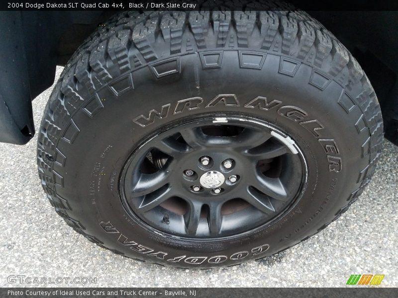 Black / Dark Slate Gray 2004 Dodge Dakota SLT Quad Cab 4x4