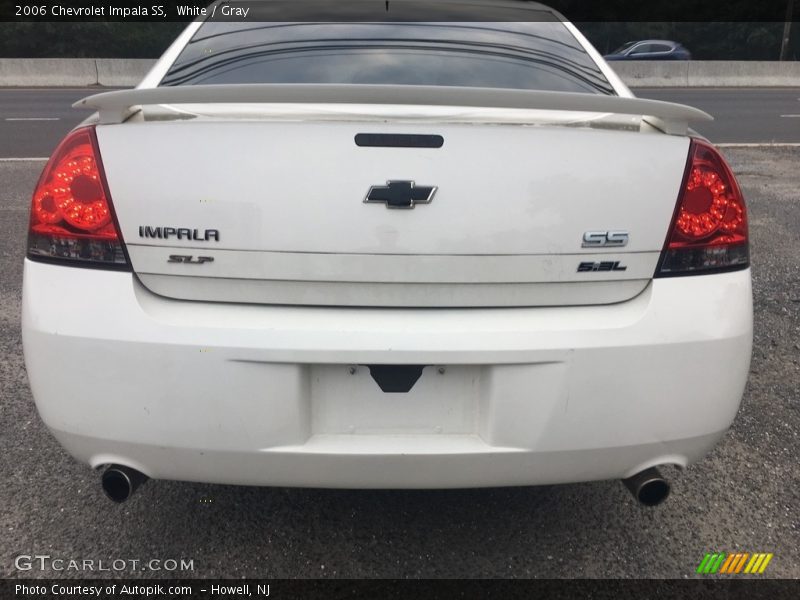 White / Gray 2006 Chevrolet Impala SS