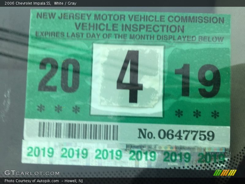 White / Gray 2006 Chevrolet Impala SS