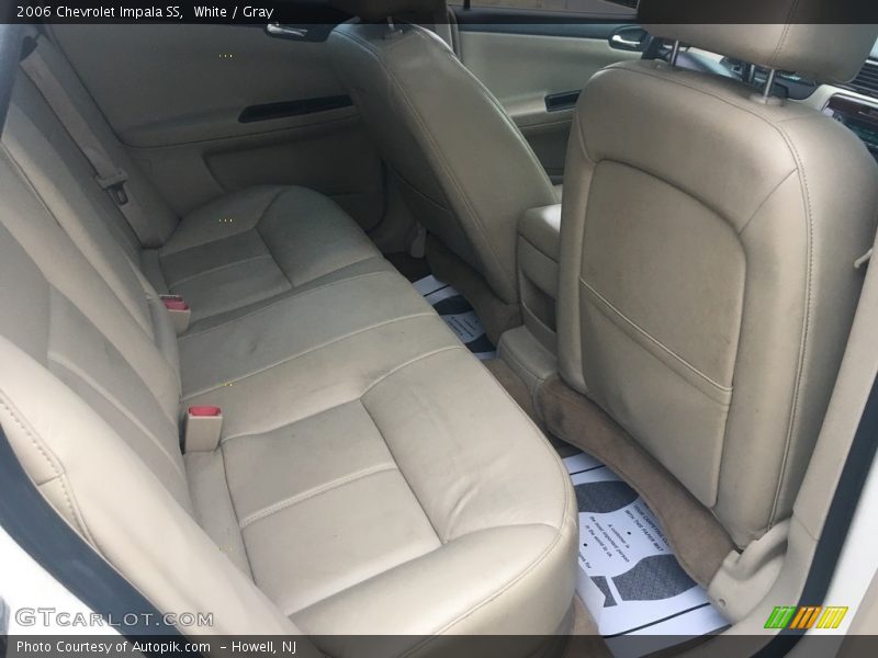 White / Gray 2006 Chevrolet Impala SS