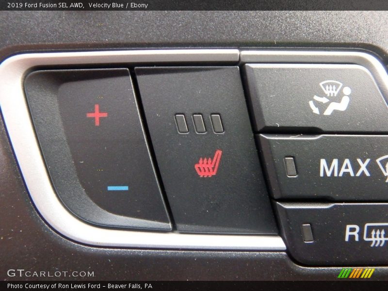 Controls of 2019 Fusion SEL AWD
