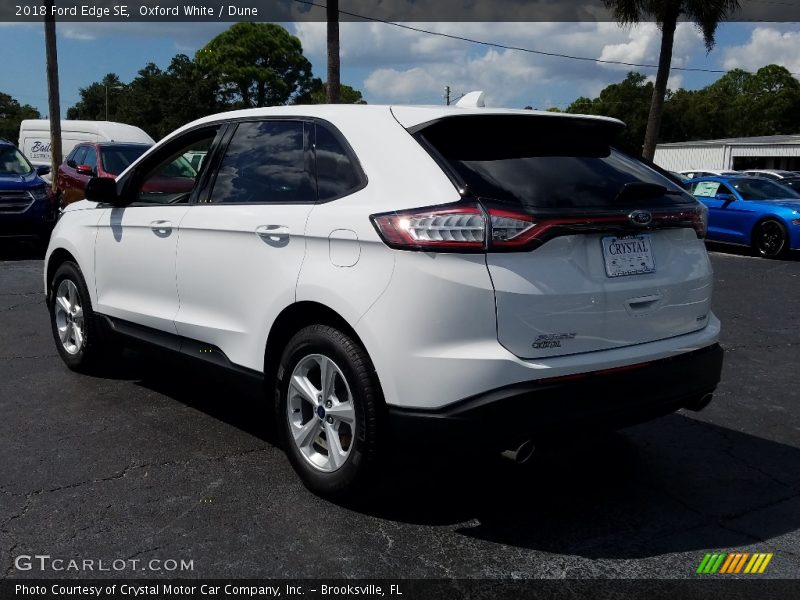 Oxford White / Dune 2018 Ford Edge SE