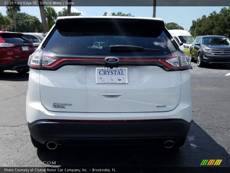 Oxford White / Dune 2018 Ford Edge SE