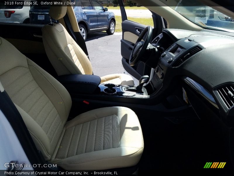 Oxford White / Dune 2018 Ford Edge SE