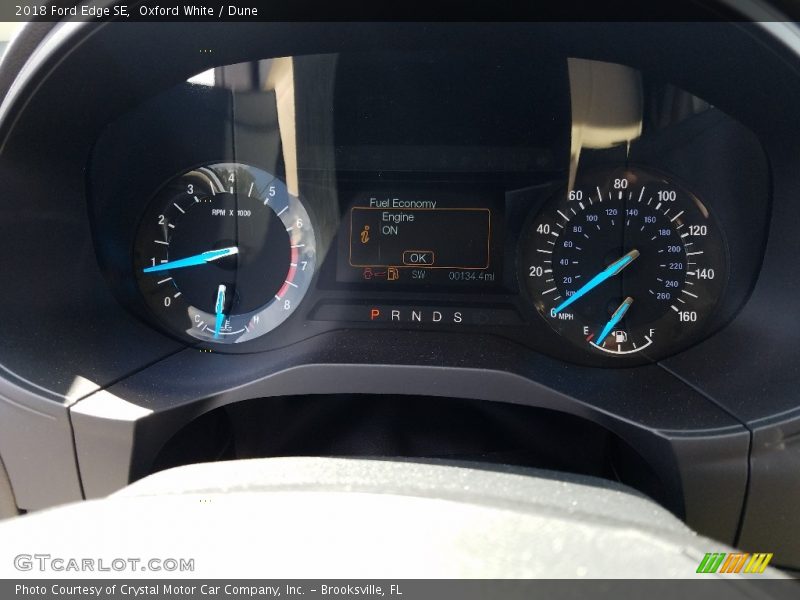 Oxford White / Dune 2018 Ford Edge SE
