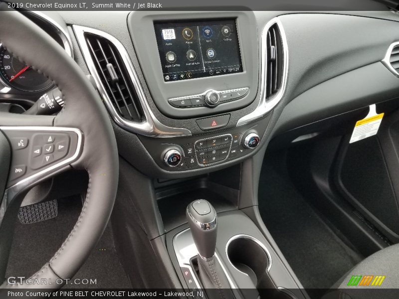 Summit White / Jet Black 2019 Chevrolet Equinox LT