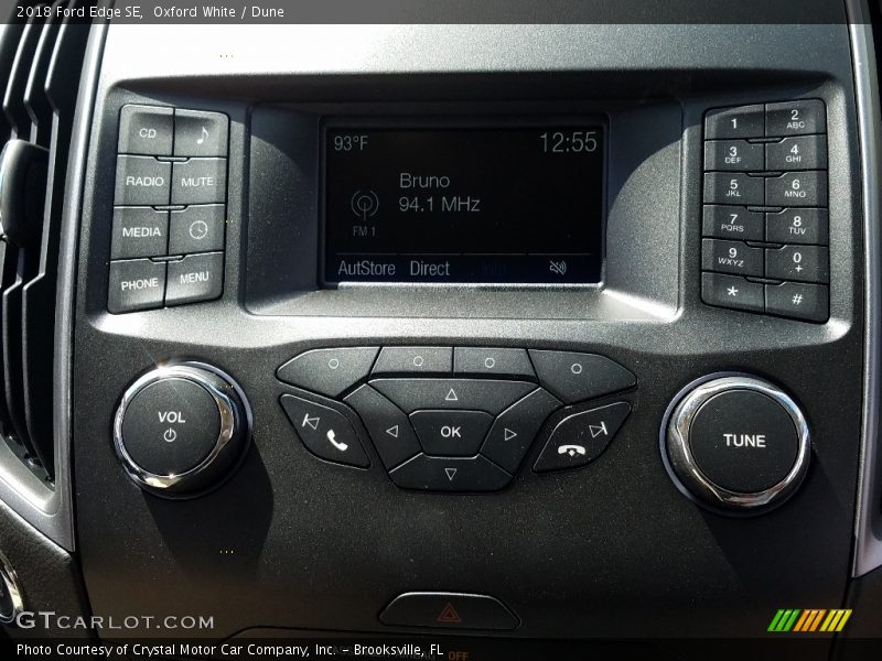 Oxford White / Dune 2018 Ford Edge SE