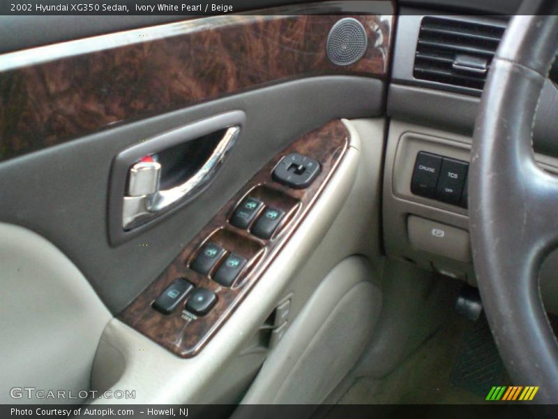 Ivory White Pearl / Beige 2002 Hyundai XG350 Sedan