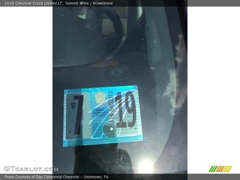 Summit White / Brownstone 2016 Chevrolet Cruze Limited LT