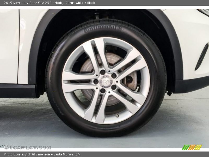 Cirrus White / Black 2015 Mercedes-Benz GLA 250 4Matic