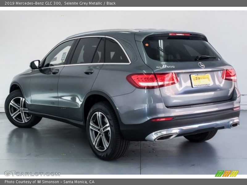 Selenite Grey Metallic / Black 2019 Mercedes-Benz GLC 300