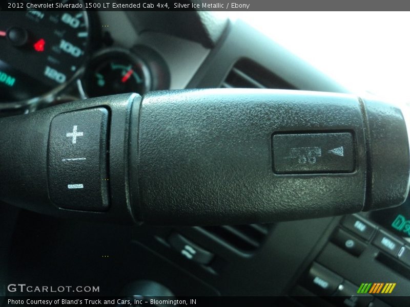 Silver Ice Metallic / Ebony 2012 Chevrolet Silverado 1500 LT Extended Cab 4x4