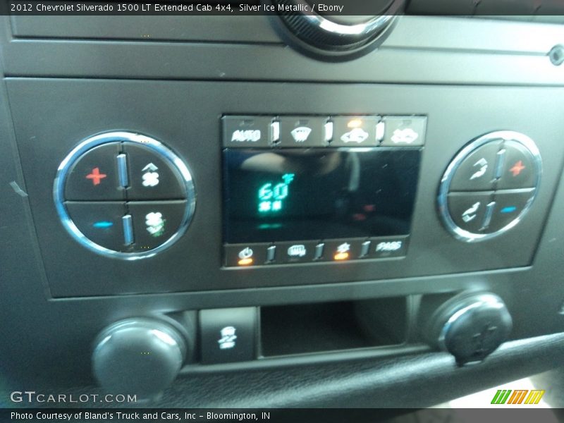 Silver Ice Metallic / Ebony 2012 Chevrolet Silverado 1500 LT Extended Cab 4x4