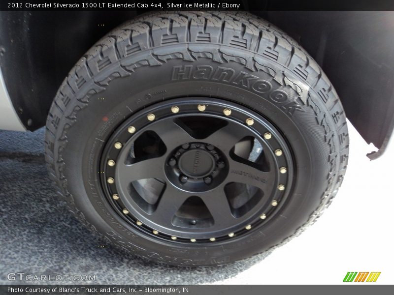 Silver Ice Metallic / Ebony 2012 Chevrolet Silverado 1500 LT Extended Cab 4x4
