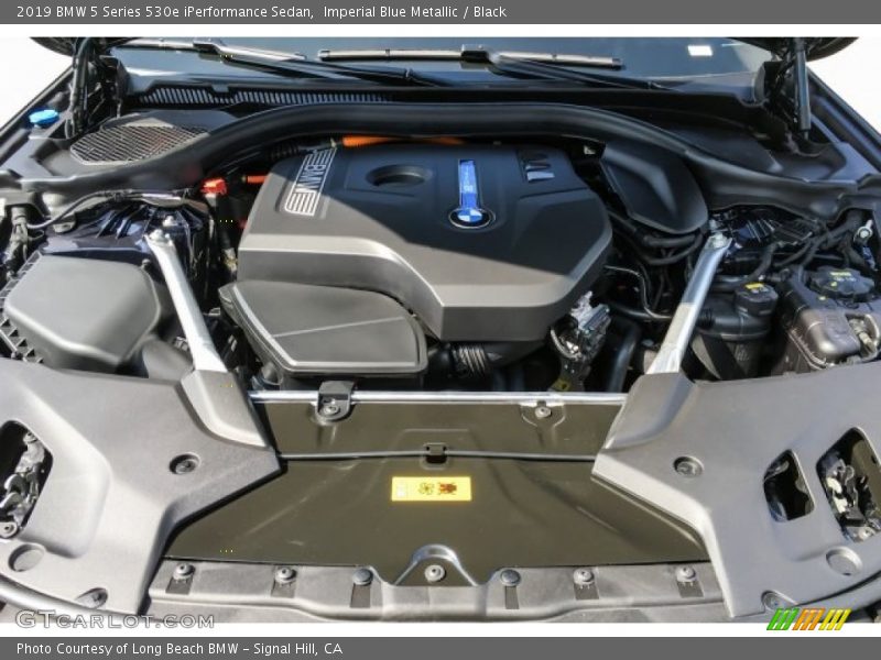 Imperial Blue Metallic / Black 2019 BMW 5 Series 530e iPerformance Sedan