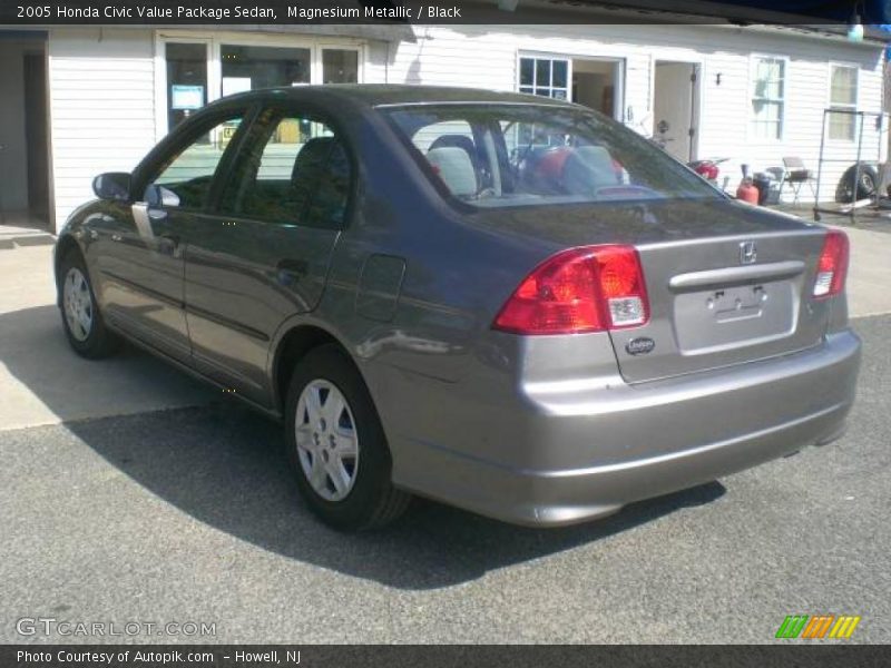Magnesium Metallic / Black 2005 Honda Civic Value Package Sedan