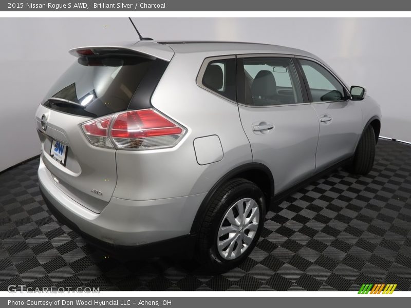 Brilliant Silver / Charcoal 2015 Nissan Rogue S AWD