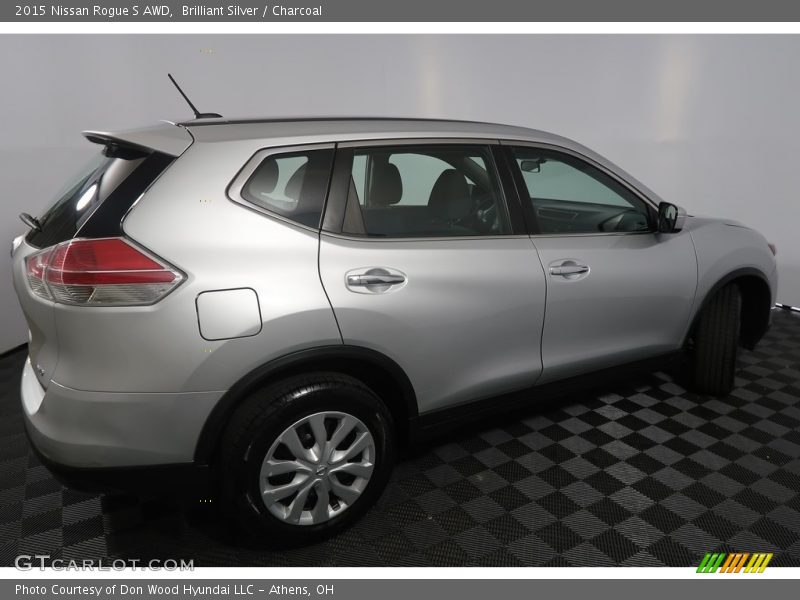 Brilliant Silver / Charcoal 2015 Nissan Rogue S AWD