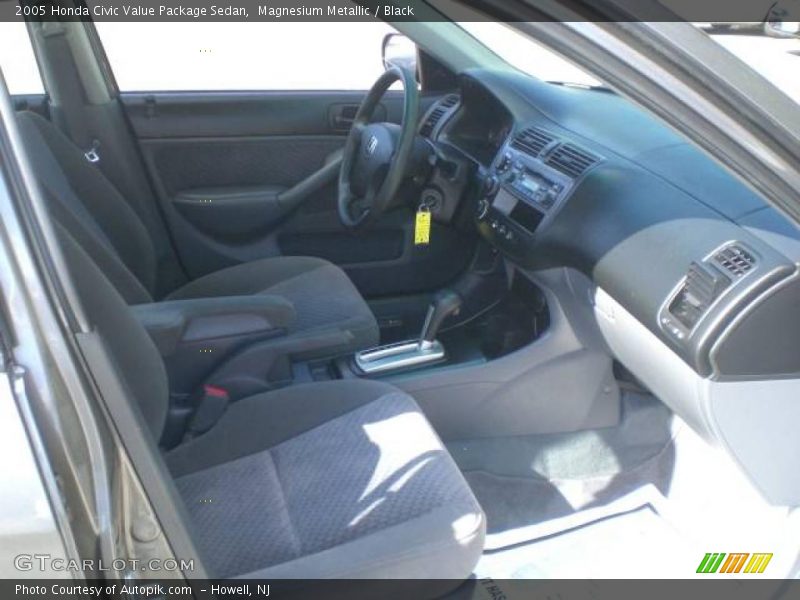 Magnesium Metallic / Black 2005 Honda Civic Value Package Sedan