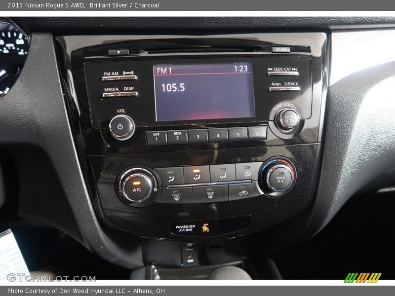 Brilliant Silver / Charcoal 2015 Nissan Rogue S AWD