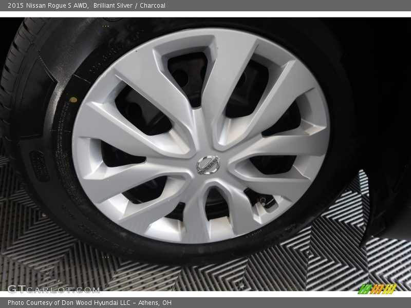 Brilliant Silver / Charcoal 2015 Nissan Rogue S AWD