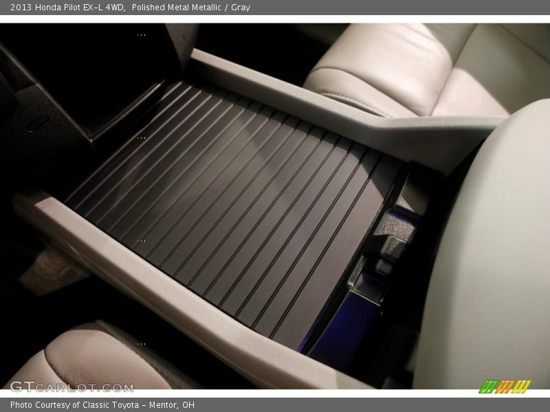 Polished Metal Metallic / Gray 2013 Honda Pilot EX-L 4WD