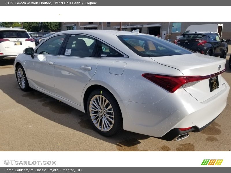 Wind Chill Pearl / Cognac 2019 Toyota Avalon Limited