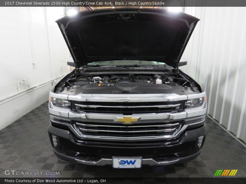 Black / High Country Saddle 2017 Chevrolet Silverado 1500 High Country Crew Cab 4x4