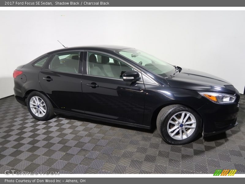 Shadow Black / Charcoal Black 2017 Ford Focus SE Sedan
