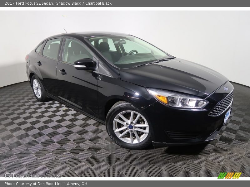 Shadow Black / Charcoal Black 2017 Ford Focus SE Sedan