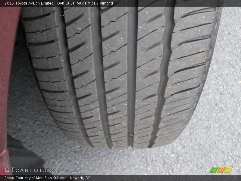 Ooh La La Rouge Mica / Almond 2015 Toyota Avalon Limited