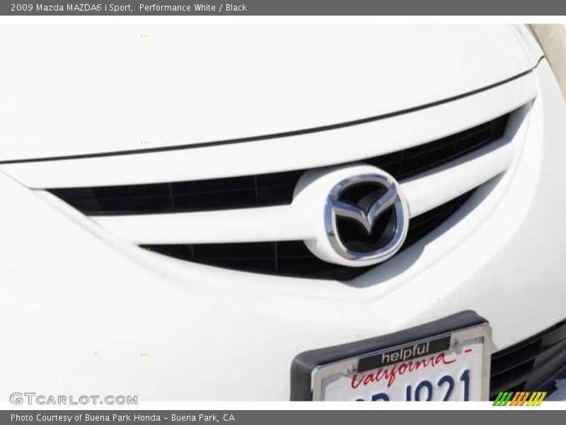 Performance White / Black 2009 Mazda MAZDA6 i Sport
