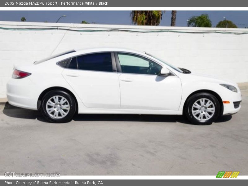 Performance White / Black 2009 Mazda MAZDA6 i Sport