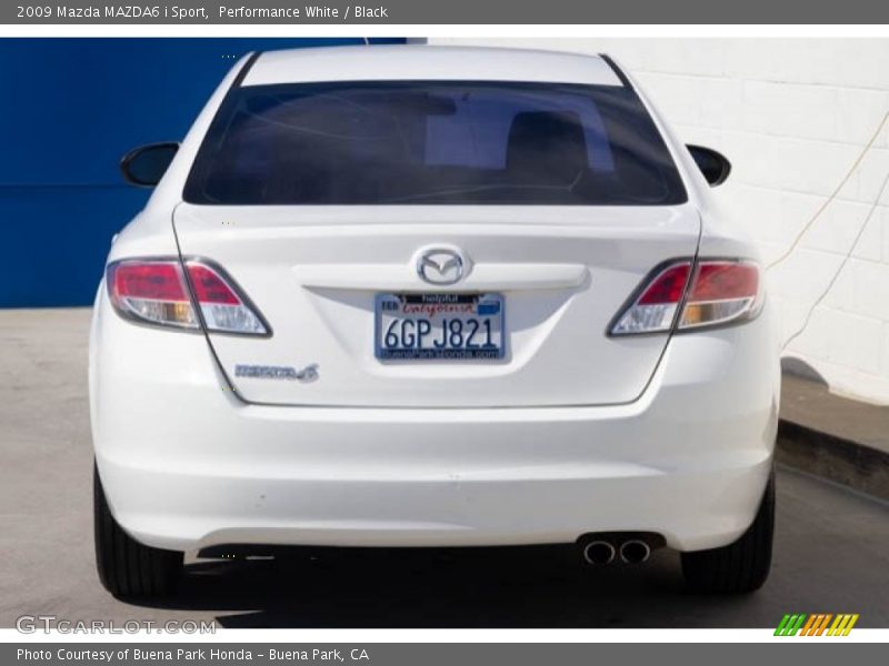 Performance White / Black 2009 Mazda MAZDA6 i Sport