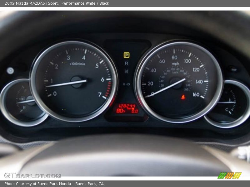 Performance White / Black 2009 Mazda MAZDA6 i Sport