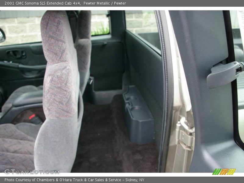 Pewter Metallic / Pewter 2001 GMC Sonoma SLS Extended Cab 4x4