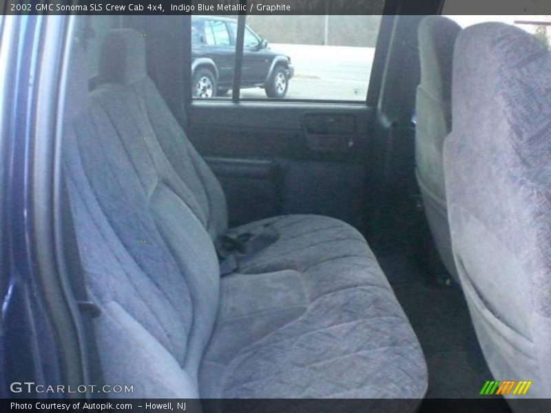 Indigo Blue Metallic / Graphite 2002 GMC Sonoma SLS Crew Cab 4x4