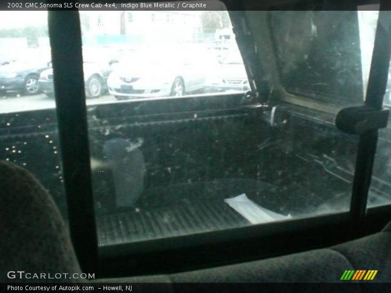 Indigo Blue Metallic / Graphite 2002 GMC Sonoma SLS Crew Cab 4x4