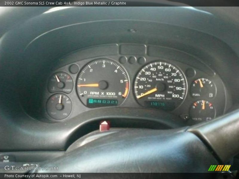 Indigo Blue Metallic / Graphite 2002 GMC Sonoma SLS Crew Cab 4x4