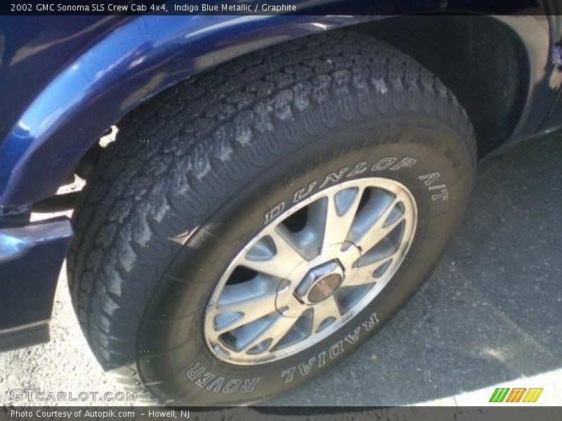 Indigo Blue Metallic / Graphite 2002 GMC Sonoma SLS Crew Cab 4x4