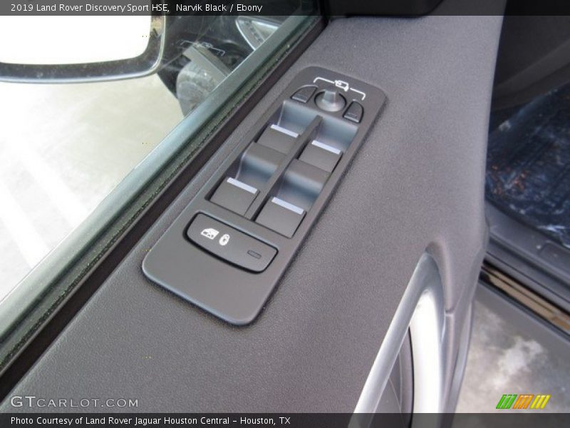 Controls of 2019 Discovery Sport HSE