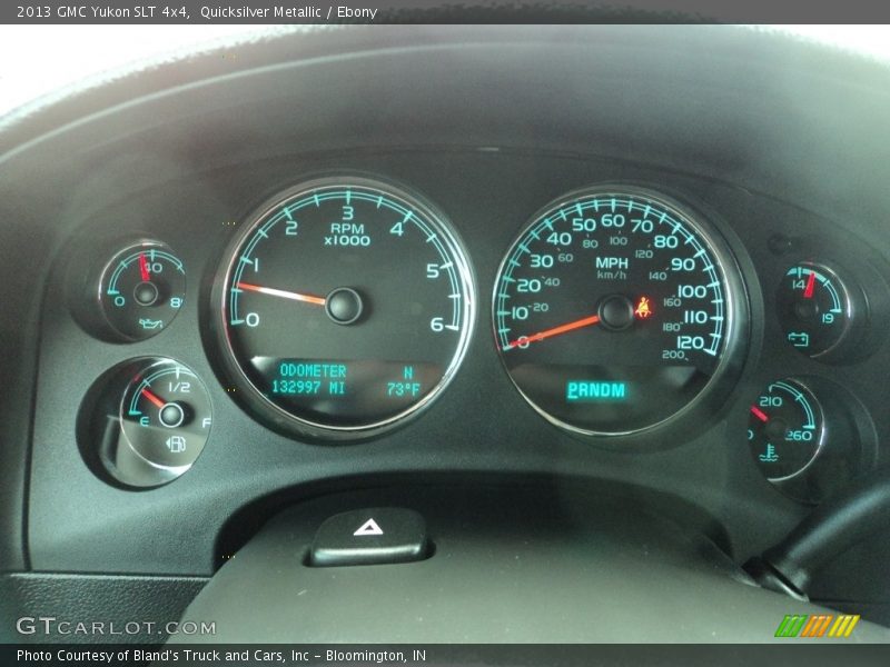 Quicksilver Metallic / Ebony 2013 GMC Yukon SLT 4x4